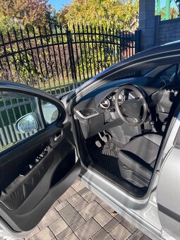 Peugeot 207 - 3