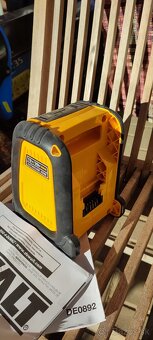 Dewalt  DC006 - 3