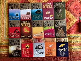 Knihy Danielle Steel - 3