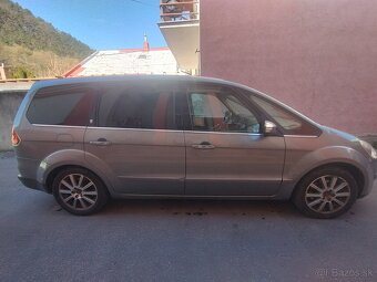 FORD GALAXY 2,2TDCI GHIA 129kW/175Koní 7-miestny - 3