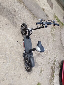 Predám Vega e scooter - 3