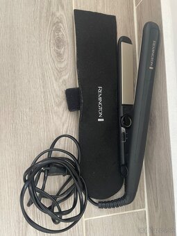 Žehlička na vlasy Remington S3500 čierna - 3