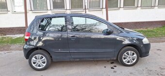 Volkswagen Fox - 3