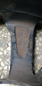 čierne R16" ŠKODA 5x100 Fabia pneu 215/45 R16 Dunlop - 3