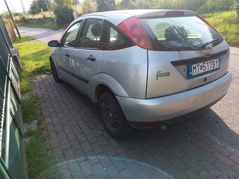 Ford focus - 3