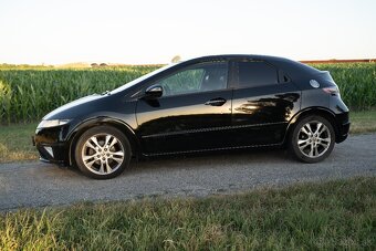 Honda Civic 1.8 VTEC Sport - 3