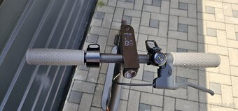 Elektrická kolobežka XIAOMI - 3