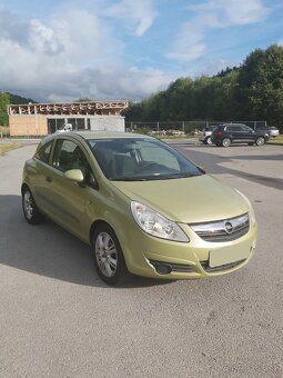 Predám Opel Corsa kat. M1 - 3