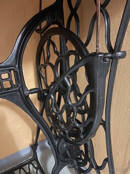 Starožitný šijací stroj Singer cca 1920 - 3