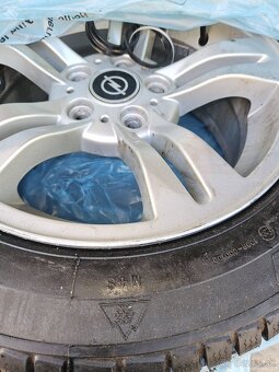 Disky s gumami 17" - 3