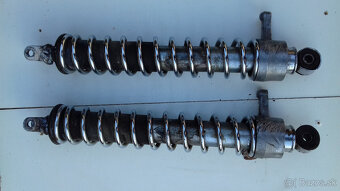 Zadné tlmiče - 3