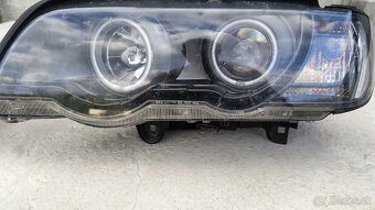 predam predne svetla BMW e53 2002 - 3