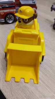 Tlapkova patrola - autička - 3