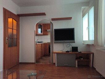 ✅ Prenájom: 1-izbový byt, 30 m2, Vrútky - 3