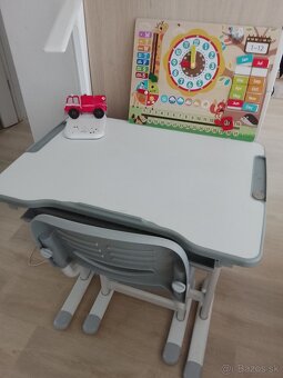 Detská posteľ a stolik - 3