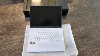ASUS ROG Zephyrus G14 Moonlight White - 3
