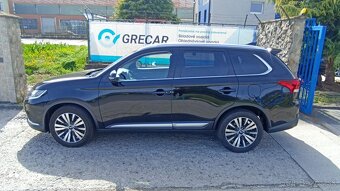 MITSUBISHI OUTLANDER 2,0 MIVEC 4WD CVT SPIRIT - 3
