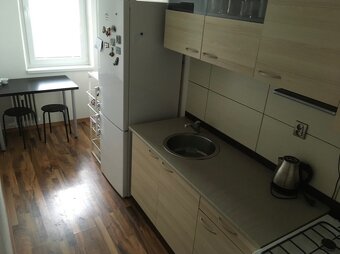 A room for a student close to the medical faculty - 3