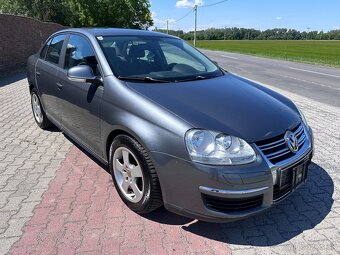 Volkswagen Jetta 1.9 TDI PD - 3