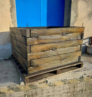 Vyvýšený záhon Betonovy - 3