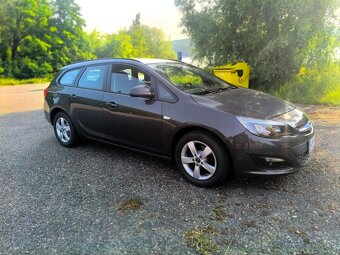 Opel Astra J 1,7 Sports Tourer - 3