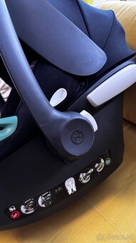 Autosedačka Cybex Aton B2 i-Size + Base One - 3