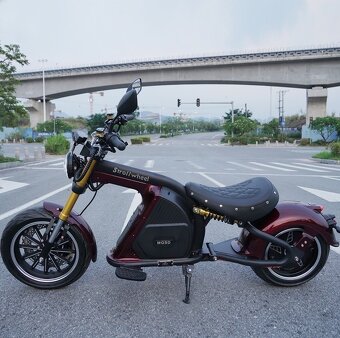 E skúter chopper - 3