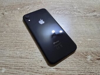 Iphone XR 128gb displej v super stave mal na sebe nalepene o - 3