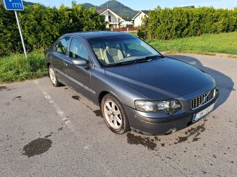 Volvo s60 2.4benzín 2003r.v. manuál - 3