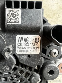 Alternátor Passat B8 - 3