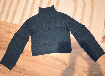 Svetrík vel.XS - 3