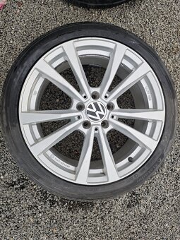 Predám kolesá 235/40/R18 95V - 3