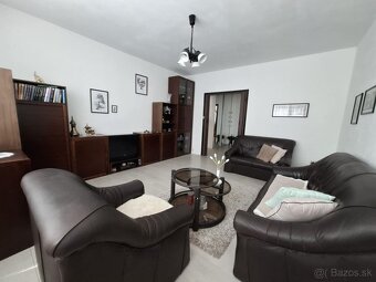 Na predaj - 3 izb. byt s garážou, Prievidza, Kopanice - 3