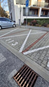 Parkovacie státie, Slnečnice, Petržalka - 3