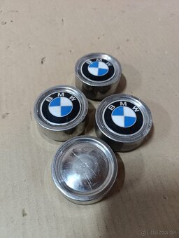 BMW pukličky do kolies - 3