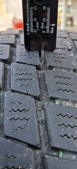 Predám zimné pneumatiky Toyo - 3