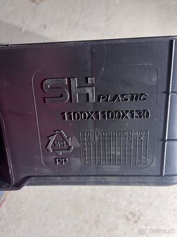 Plastove palety 110x110 - 3