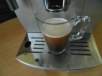 DeLonghi - 3