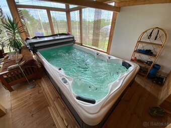 Priestranný rodinný dom s wellness - Večelkov okr. R.Sobota - 3
