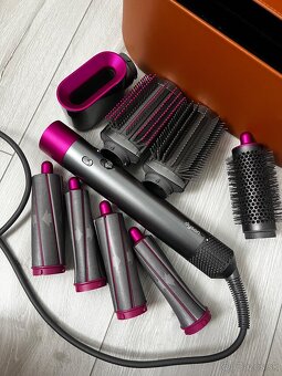 Dyson Airwrap - 3