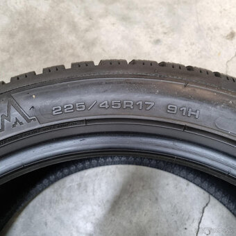 Zimné pneumatiky 225/45 R17 DUNLOP DOT2419 - 3