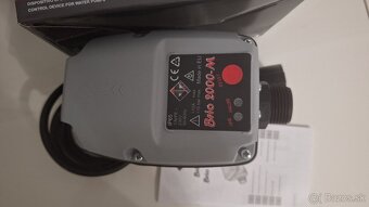 Prietokový spínač Brio 2000 MT s manometrom a káblom - 3