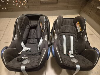 2x Autosedačka vajíčko Maxi Cosi + 2x základňa Family fix - 3