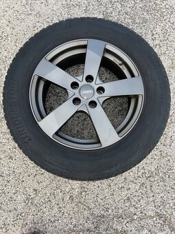 Elektróny Toyota 225/65 R17 - 3