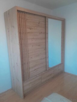 Preprava a montáž nabytku - 3