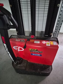 Vysokozdvižný paletový vozík elektrický EST122 3016mm - 3