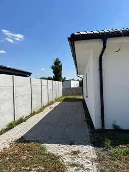 NOVOSTAVBA 4 IZBOVÉHO RODINNÉHO DOMU V ŠTANDARDE, A0+ - 3