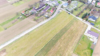 Na predaj pozemok v Pochabanoch - 3