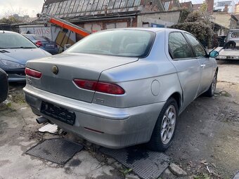 Alfa Romeo 156 2.4 JTD - 3