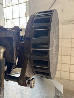 Dělička těsta daub DR robot 2/30 - 3